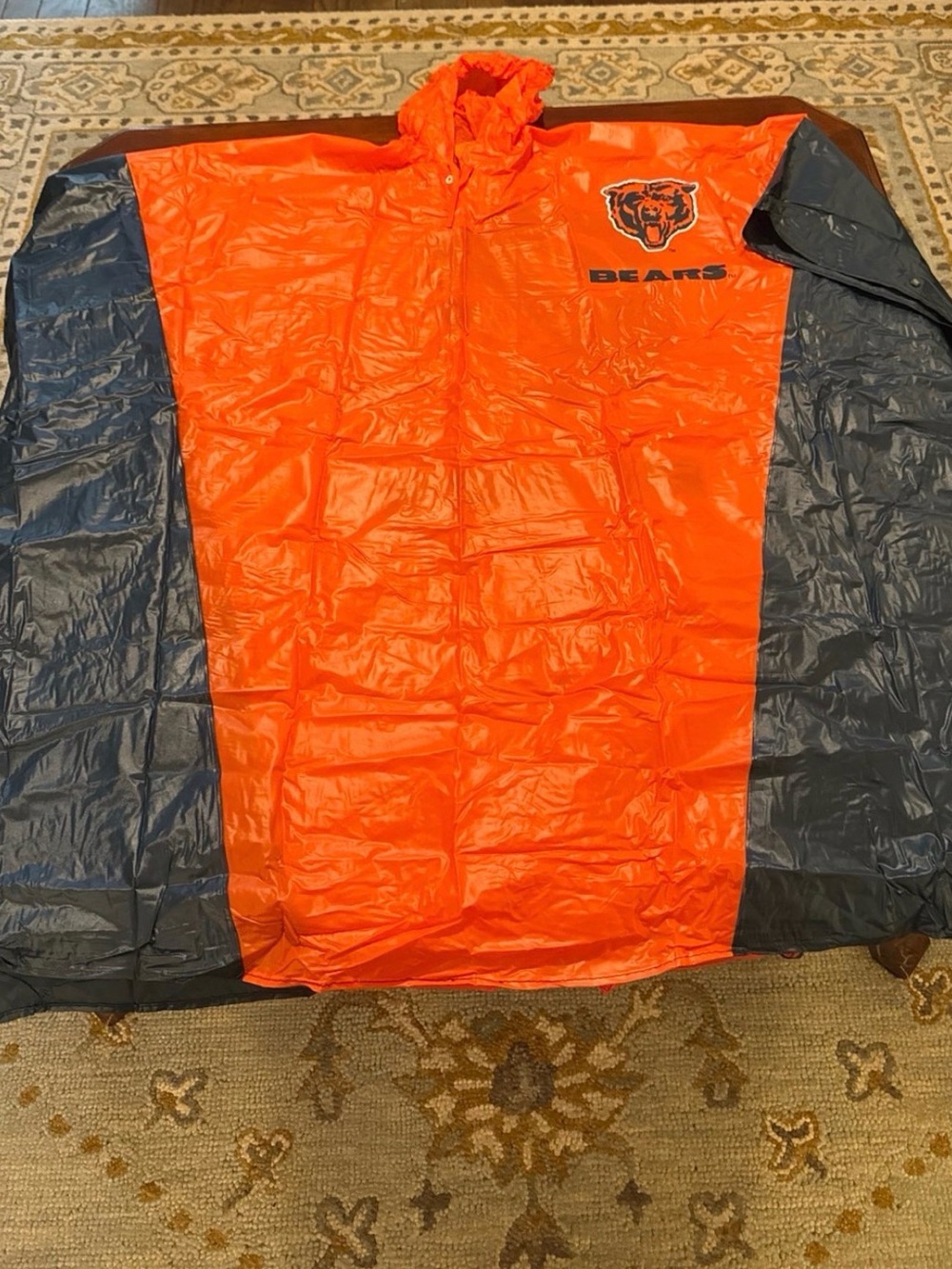 Official Bears NFL Poncho/ New! 3XL/4XL
